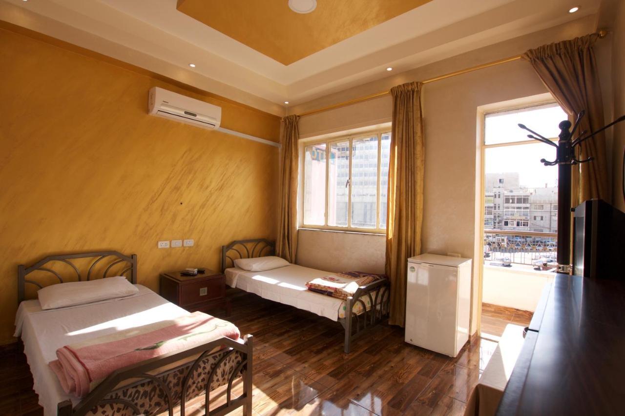 Erasmus Student House By Sunrise Hostel 安曼 外观 照片